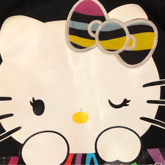 Hello Kitty Messenger Bag black and pink used condition.  Missing zipper piece - Picture 2 of 9
